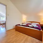 Nenad Apartman
