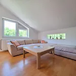 Nenad Apartman *
