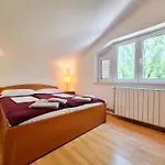 Nenad Apartman Tribalj